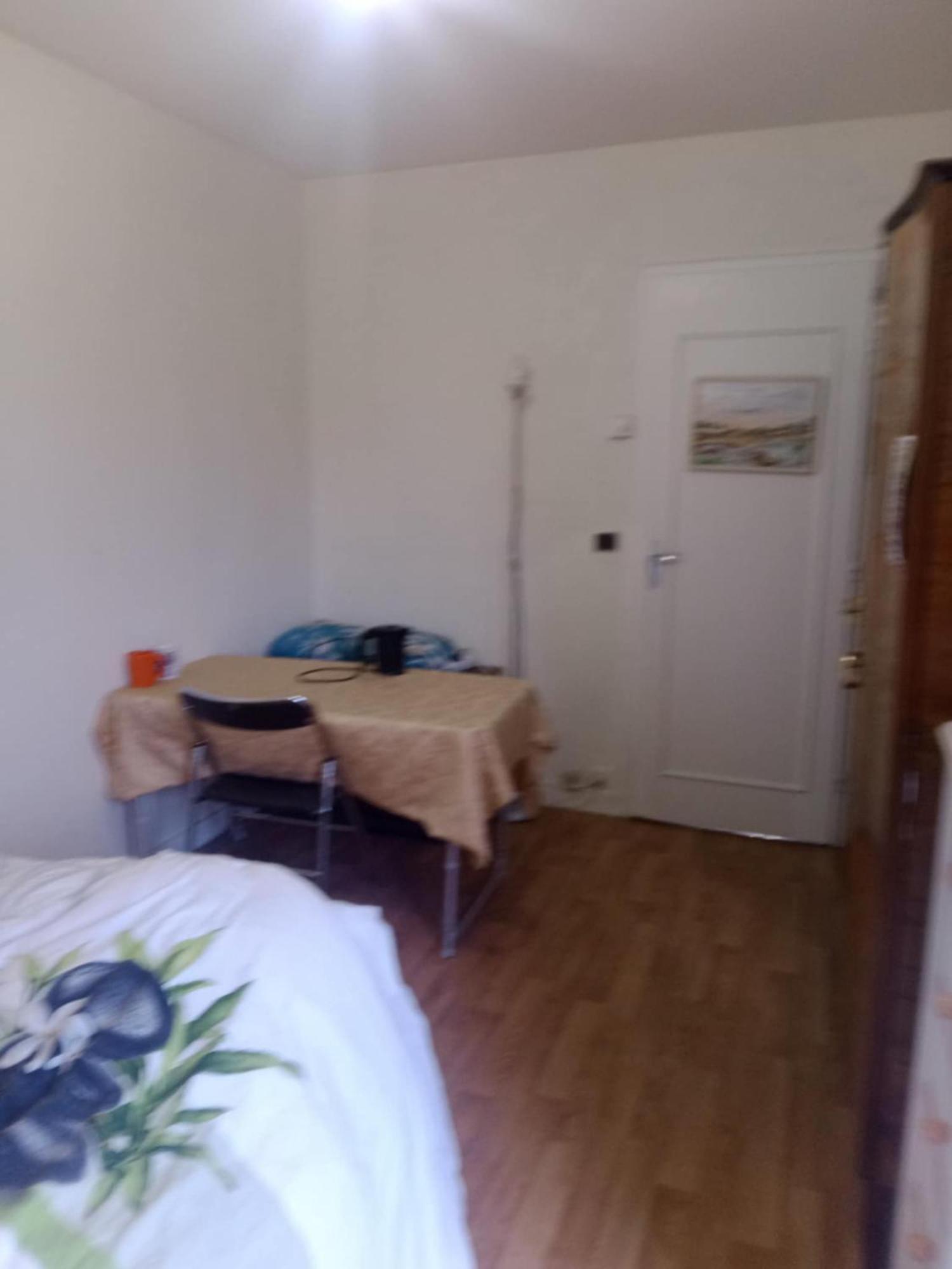 Chambre A Louer En Nuite 勒芒 外观 照片